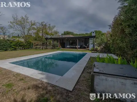 Deán Funes 3701 - Santa Teresa