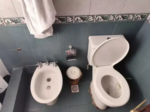 Casa 4 ambientes con 4 baños