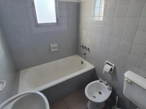 Ramon Franco 6229 , Piso 5