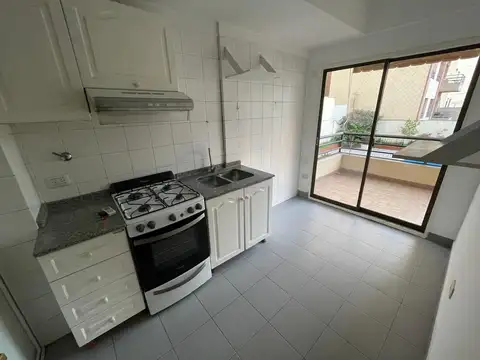 Departamento en Alquiler con 1 cocheras