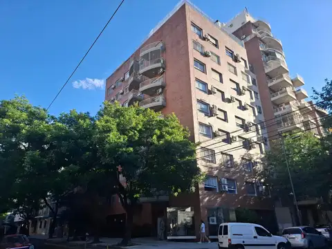 Venta Semipiso de 3 Ambientes con Balcón. Amenities. Apto Profesional