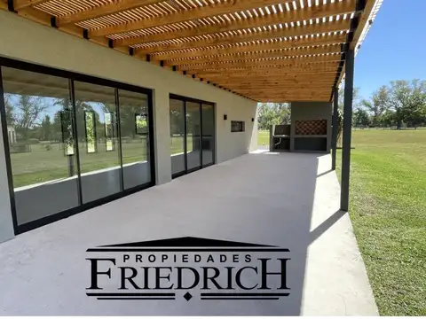 Casa en Venta al Noroeste