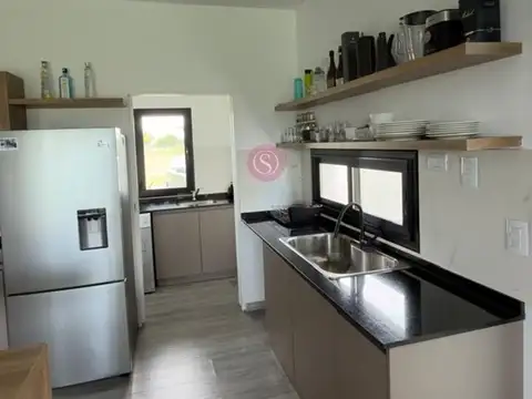 Casa en Venta en Pilar del Este - San Ramiro, USD 200.000