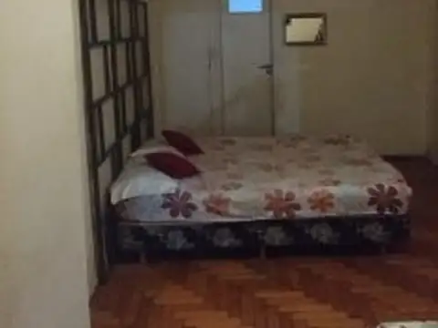 Suipacha 800 , Piso 0