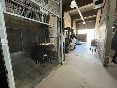 Galpon en Alquiler A Estrenar