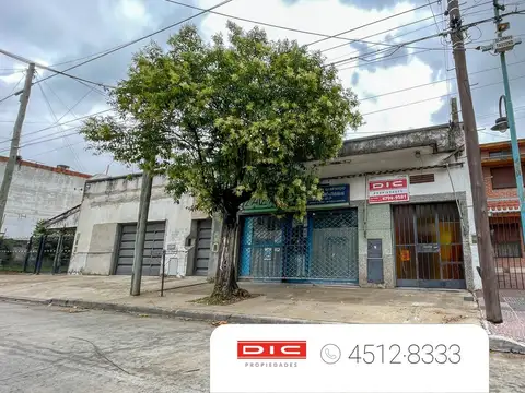 Cajaraville al 3700 entre Manuel Garcia y Rafael Obligado