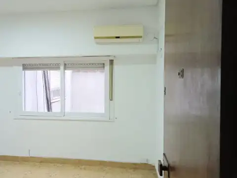 Departamento en Alquiler en Almagro, $ 600.000