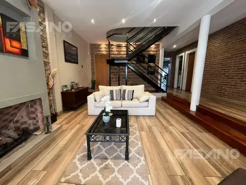 CASA DE DOS PLANTAS CON JARDIN EN VENTA - BOULOGNE SUR MER