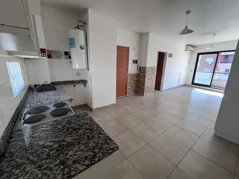 Avenida Directorio 900