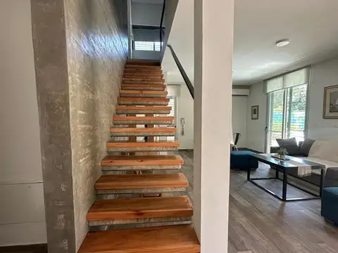 Departamento 5 ambientes con 2 baños