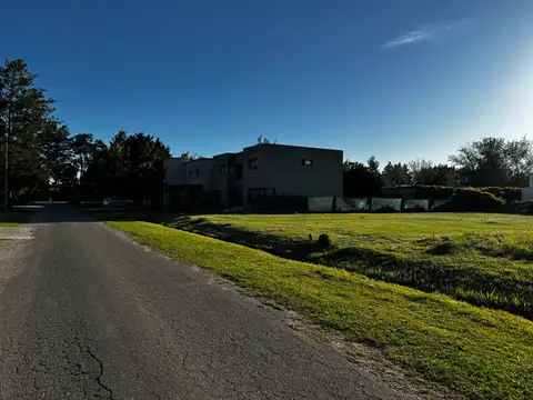 Terreno en Venta en Aldea Lago, USD 155.000