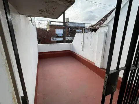 Depto Tipo Casa en Venta de 3 ambientes