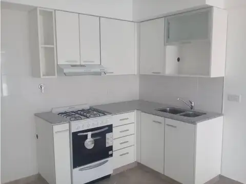 Comandante Franco 100