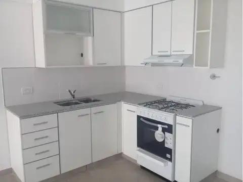 Venta. Monoambiente a estrenar de 38 mts2. con balcón, coche