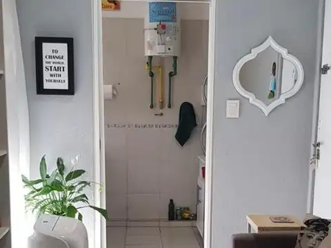 Castelar Norte venta departamento 2 ambientes 50 mts. estaci