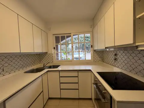 Depto Tipo Casa en Alquiler en San Diego Country Club, USD 1.300