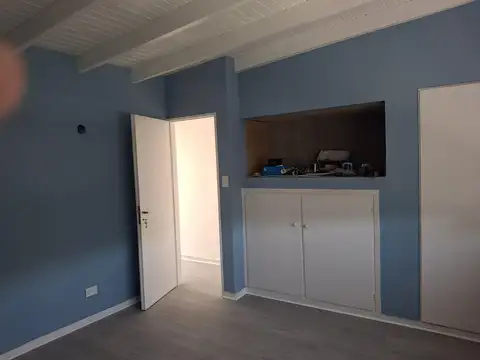 Depto Tipo Casa 4 ambientes con 2 baños