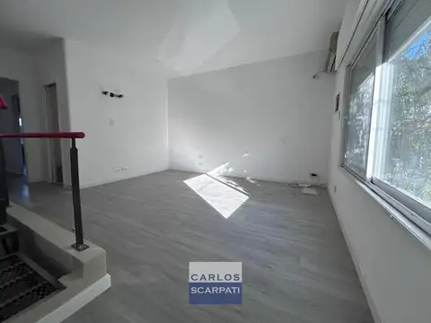 Depto Tipo Casa en Venta de 4 ambientes