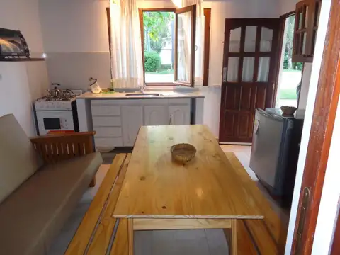 Casa en venta - 4 dormitorios 2 baños - 110mts2 - Ostende