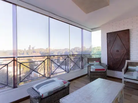 Departamento 5 ambientes con 3 baños