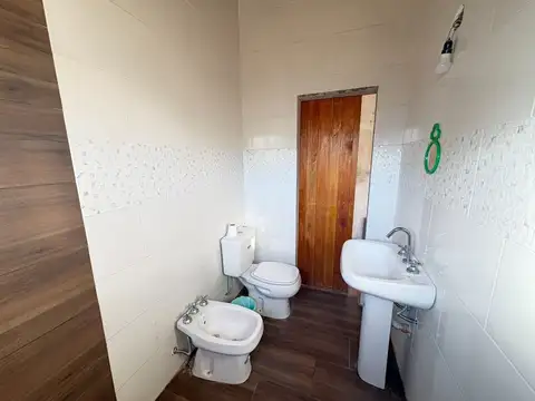 Casa 3 ambientes con 1 baño
