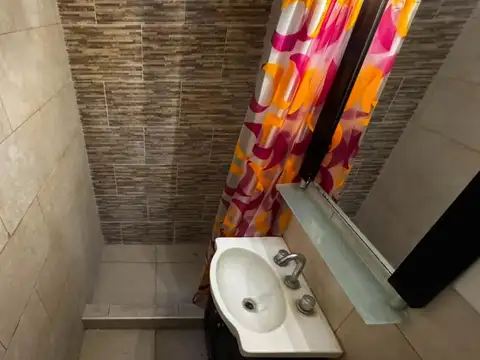 Depto Tipo Casa 2 ambientes con 1 baño