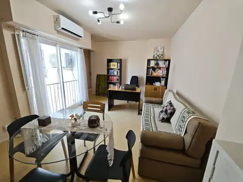 Venta Departamento Monoambiente Apto Profesional en Balvanera – Luminoso