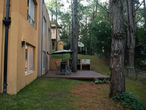 Casa en Alquiler Temporal en Carilo, $ 100