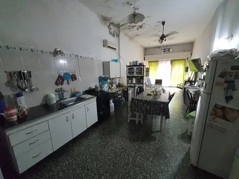 Local en Venta 55 años