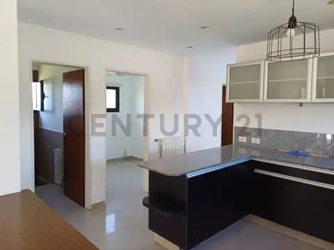 CASA EN VENTA 05 AMB SAN SEBASTIAN AREA 5