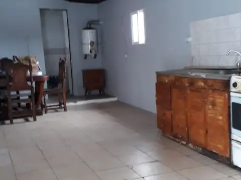 Ph - Alquiler - Argentina, Llavallol - Silva 984