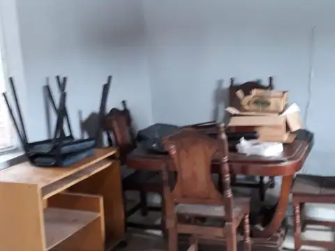 Depto Tipo Casa en Alquiler en Llavallol, $ 350.000