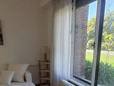 Departamento en Venta en Olivos Golf Club, USD 80.000