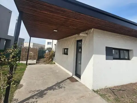 Casa en Alquiler al Noroeste