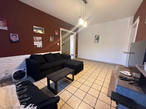 Depto Tipo Casa en Venta de 5 ambientes