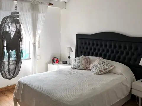 Depto Tipo Casa 4 ambientes con 2 baños