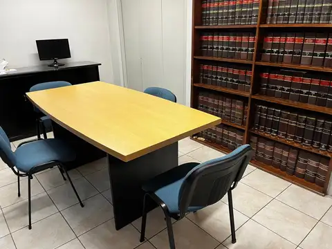 Oficina en Alquiler en Santa Fe, $ 320.000