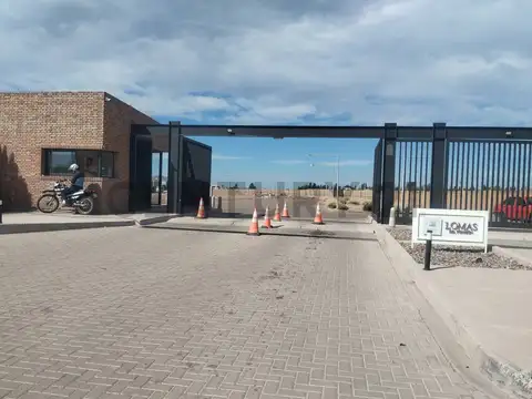 Se vende terreno. Maipú