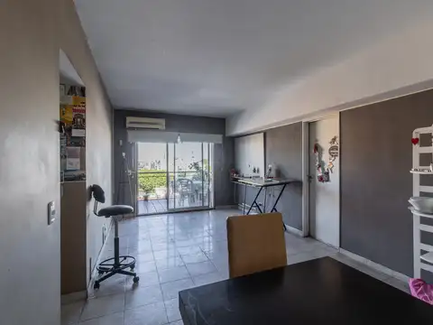 Departamento 4 ambientes con 2 baños