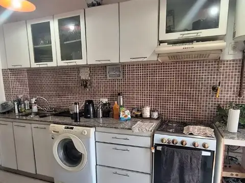 VENTA DEPARTAMENTO TRES AMBIENTES SAN MARTIN CENTRO