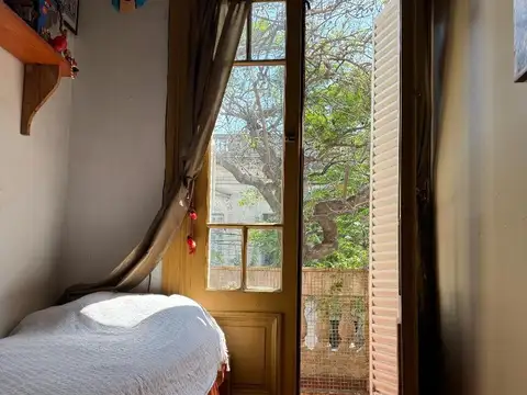 VENTA EN LA BOCA, PH 1ER PISO, 1/2 CUADRA DE LA CANCHA