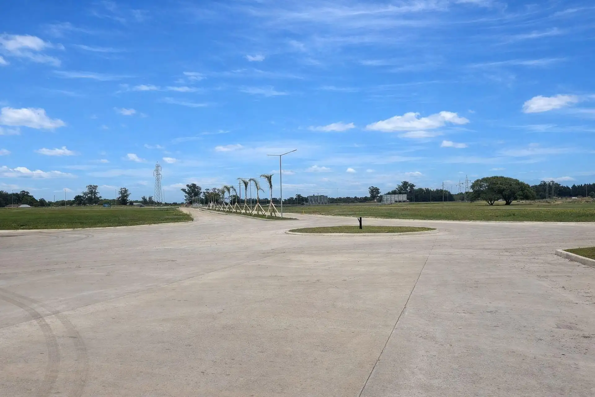 Lote en parque industrial Aurel Parq
