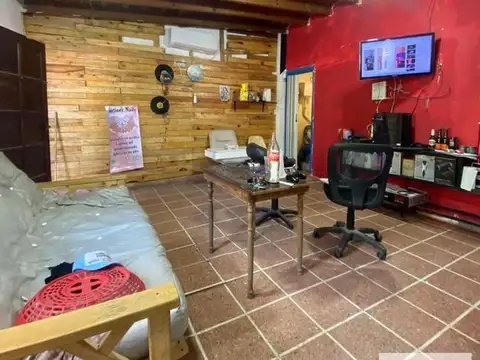 Casa en venta - 3 dormitorios 3 baños - 140mts2 - Moreno