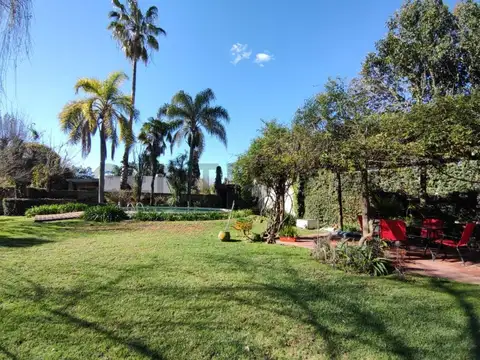 Calle Camino General Belgrano entre 466 & 467 600, Piso 0