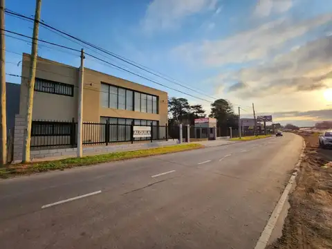 Colectora Oeste Ramal Escobar 800