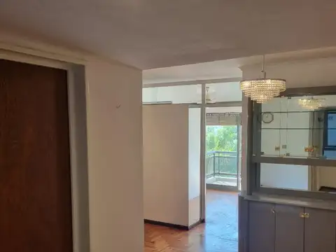 DEPTO. MONOAMBIENTE DIVISIBLE 42 mts con balcon y cochera