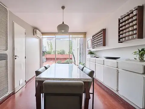 Depto Tipo Casa 4 ambientes con 3 baños