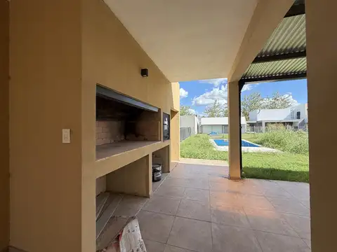 Casa en Venta en Roldan, USD 103.000