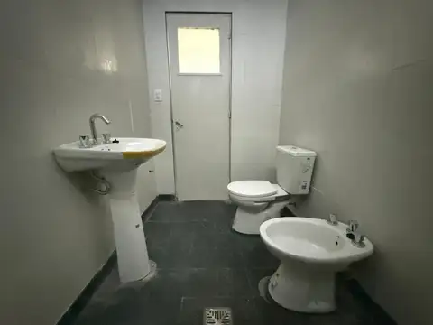 EN VENTA DEPARTAMENTO INTERNO 2 DORM y PATIO