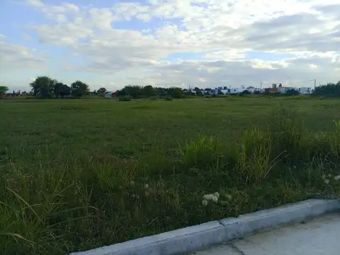 Terreno en Venta en Villa Retiro, USD 13.000